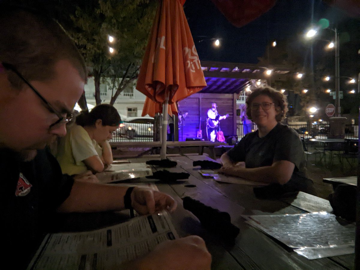 leemangeophys's tweet photo. Reminiscing about the fun times from last year's GEARs Workshop as we await next week 😃 #GEARS #Workshop #Science #ScienceWorkshop #Fun #FunTimes #2024 #GEARsWorkshop #WeCantWait https://t.co/sMhaHJnoVr