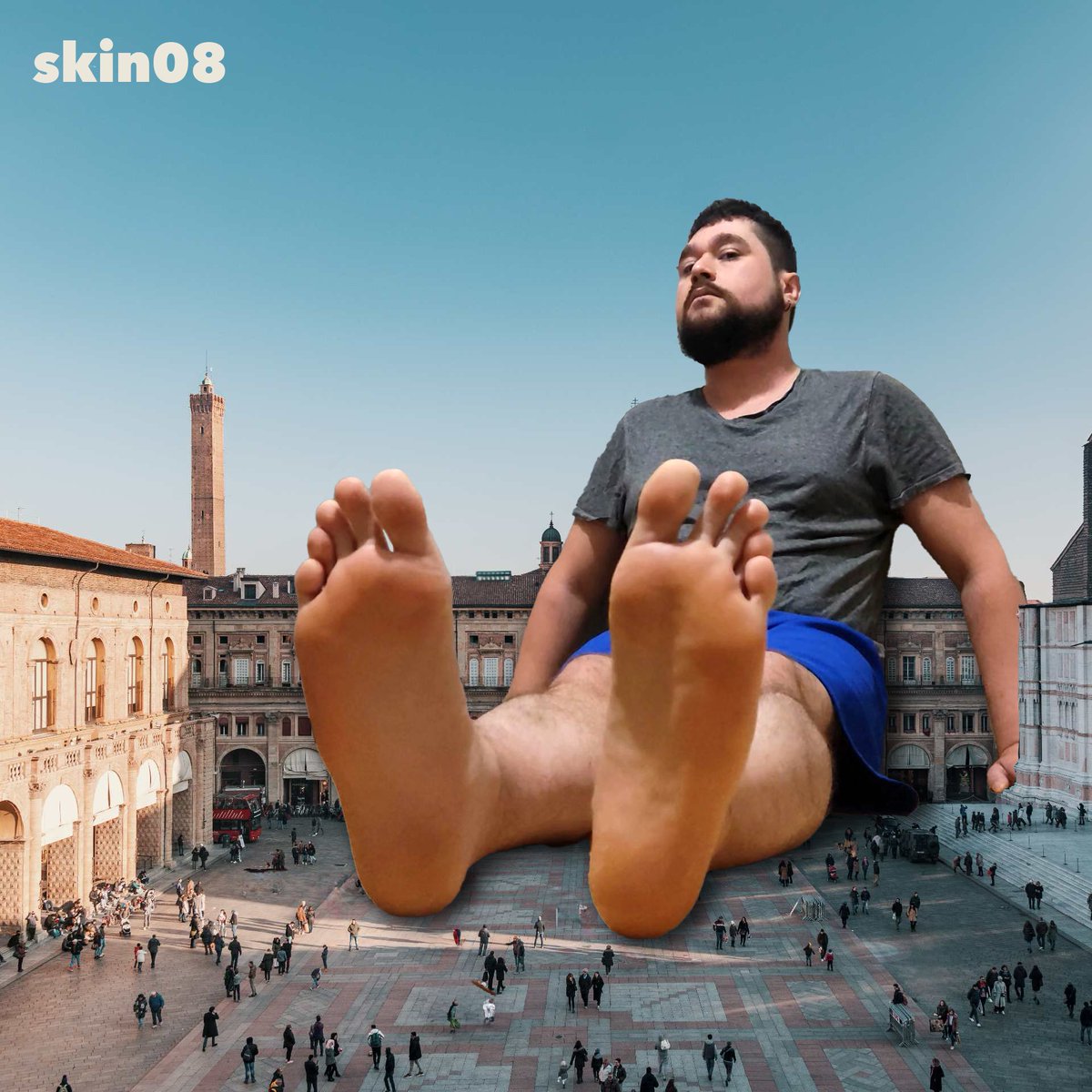 _skin08's tweet photo. When you wake up in Bologna and suddenly you're the biggest thing in the city—literally. Time to decide between sightseeing or a little rampage. @GiantBD12 #GiantProblems #BolognaAdventures #Giantman #Giants #SizeTwitter #Macro #Macrophilia #GiantFeet #gay https://t.co/uZmTVq9fP3