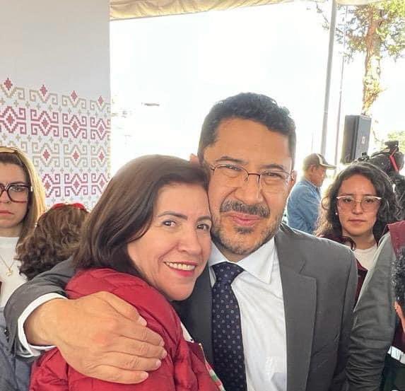 Quiero felicitar el día de hoy a nuestro querido Jefe de Gobierno Marti Batres Guadarrama por el nombramiento que nuestra Presidenta electa Claudia Sheinbaum hizo hoy para formar parte de su gabinete como director general del ISSSTE.  

Enhorabuena, <a href="/martibatres/">Martí Batres</a> 🥳
