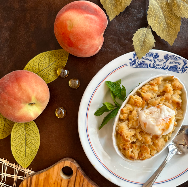 AntoinesNOLA's tweet photo. Every epic meal ends with dessert, even brunch!

Our $42 3-Course #COOLinary Brunch Special offers for your 3rd course: Antoine's Pecan Bread Pudding or this gorgeous #TarteauxPêche 🍑! Also available à la carte during all meal services.

#antoinesnola #antoines1840 #brunch https://t.co/roXb9Cmp8S