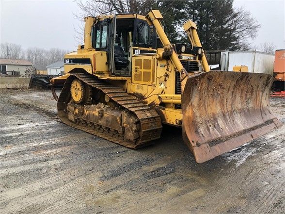 MideastEquip's tweet photo. 2006 CAT D6R XL Dozer, Stock # 4567-GJ, $ 83,900.00
Highly Maintained, Strong Runner, Under Carriage Very Good, Multi Shank Ripper, 6 Way Blade, Cab, Work Ready.  For more information visit https://t.co/ecRAruCeII https://t.co/klf5rrKXWC
