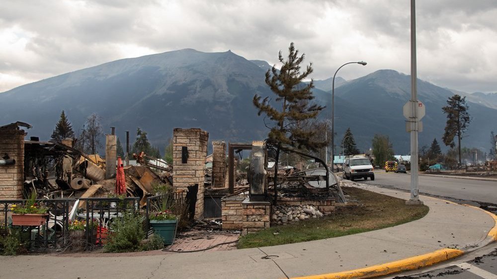 Our Celyeste Power, President &amp; <a href="/IBC_CEO/">Celyeste Power</a>, discusses the pivotal role the insurance industry plays in Jasper's recovery efforts in her latest op-ed published by @CalgaryHerald #ABPoli calgaryherald.com/opinion/insura…