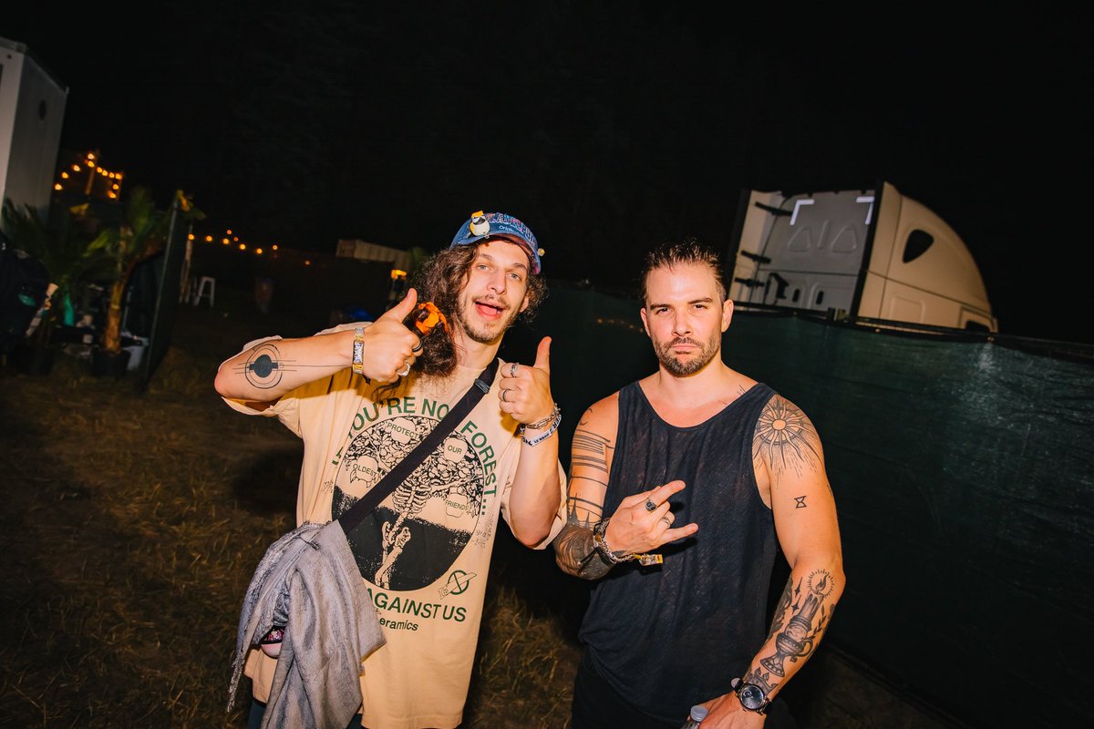 SURPRISE!!! We are finally dropping our long awaited collab feat. Skylar Grey

OUT THIS FRIDAY!! (thursday at midnight 😬)

<a href="/SevenLionsMusic/">Seven Lions</a> <a href="/SkylarGrey/">Skylar Grey</a>