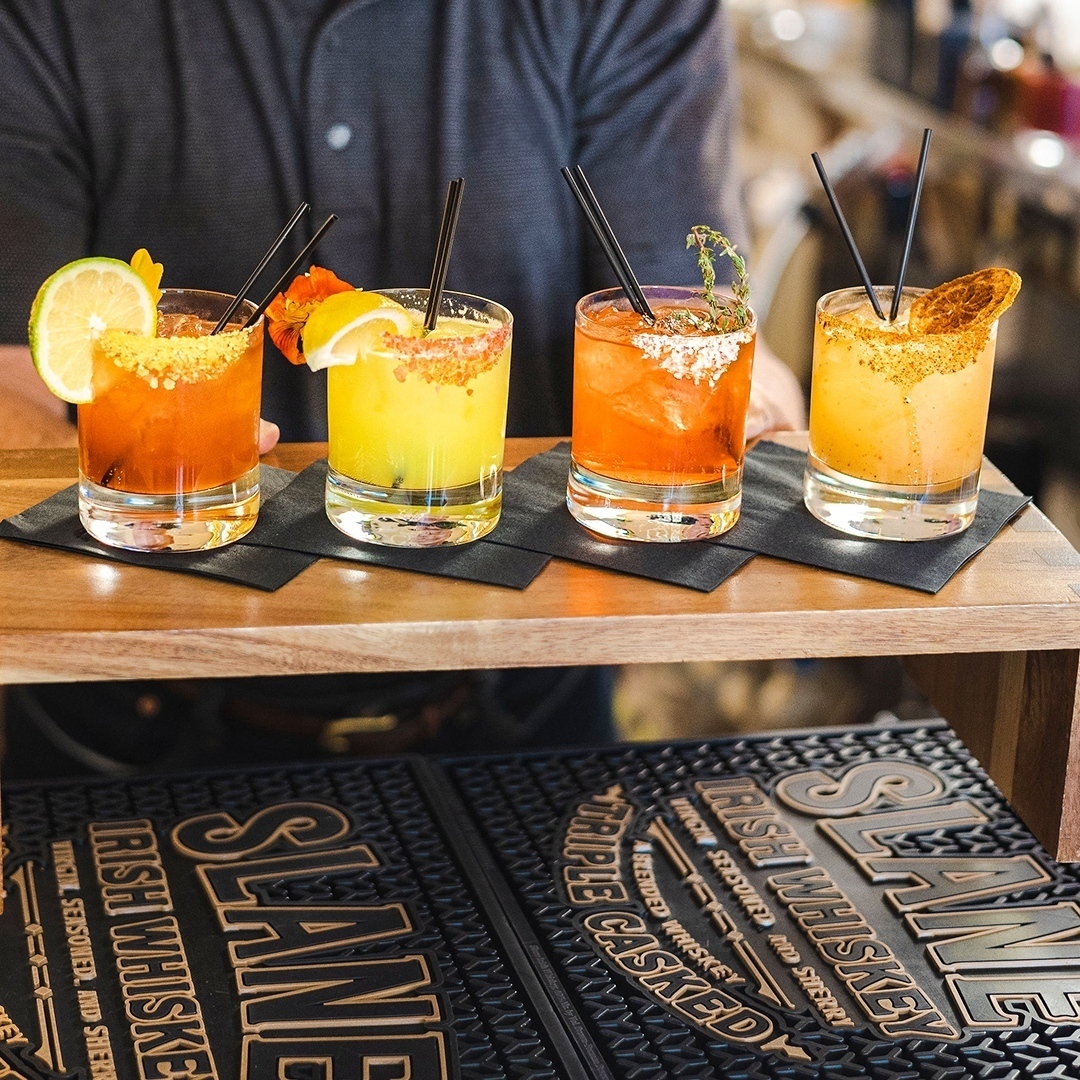 Wednesdays 🤝 Cocktail Flights

Join us upstairs for dinner + drinks + cocktail specials available from 5-9pm!🥂✨ Cocktail Menu → l8r.it/O9aQ

📸: Kelsey Joy Photography w/ GO LOCAL Sonoma County
