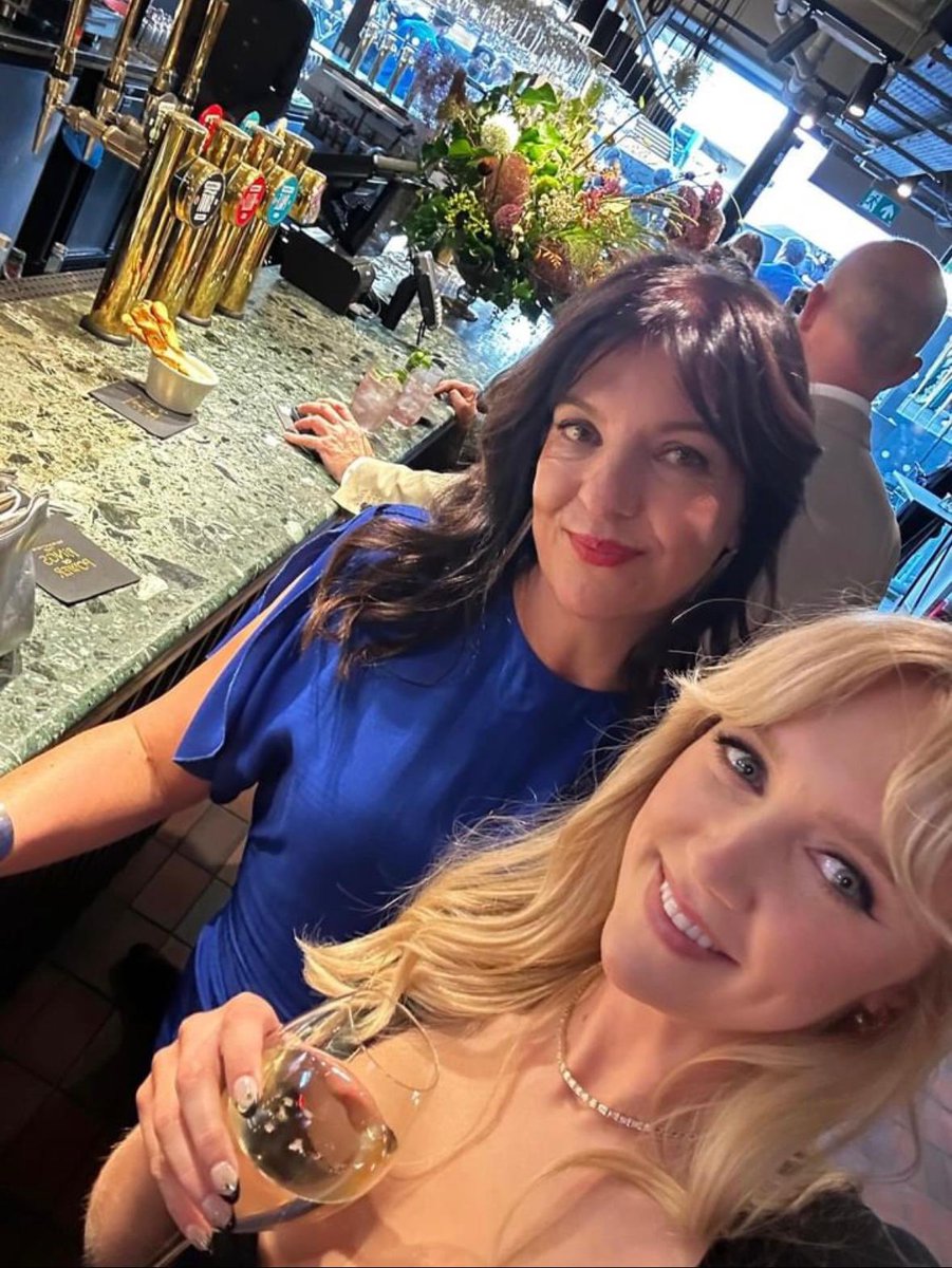 Louise Hooper tweet media