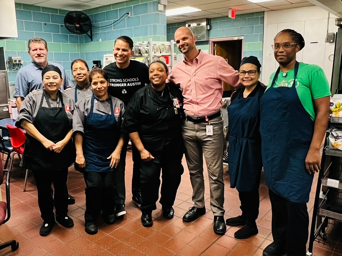 AustinISDFood's tweet photo. What a wonderful lunch @SummittEagles! Thank you to all our @AustinISD visitors and special guest servers @Matias_AISD and Board Trustee Kathryn Whitley Chu. ππ₯¦ππ₯ #AISDEats https://t.co/7mUOTpxpbj