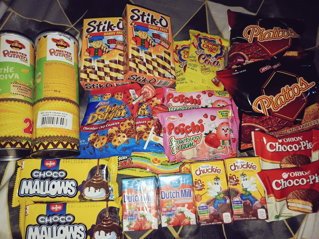 beanbeannie25's tweet image. #BeanSnacksGA

2 winners (via random picker)

✨rt
✨followers only
✨winner must be willing to provide their info
✨i will shoulder the sf

ends August 30, 7pm.

p.s. pics for reference only (snacks may change depending on availability)