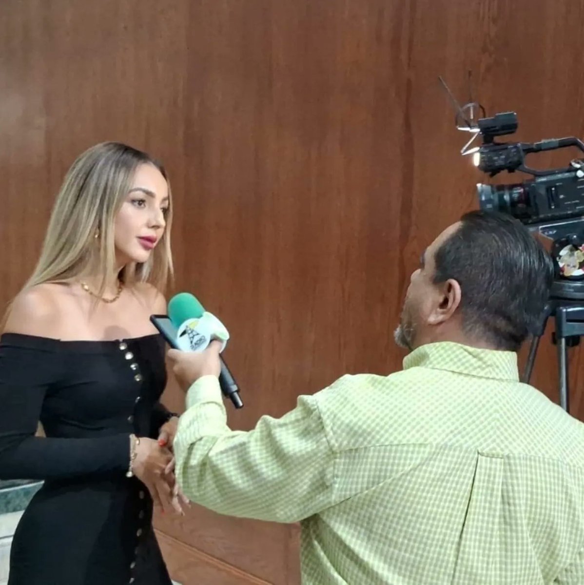YussaraCG's tweet photo. Hoy se aprobaron 2 más de mis iniciativas, una de ellas para obligar a los gobiernos municipales de todo Jalisco a que cumplan con su deber de velar y proteger a los perritos callejeros. Cerramos esta legislatura callando bocas de los conservadores con trabajo. 🤫🫶🏻 https://t.co/xH9rAYwvZH