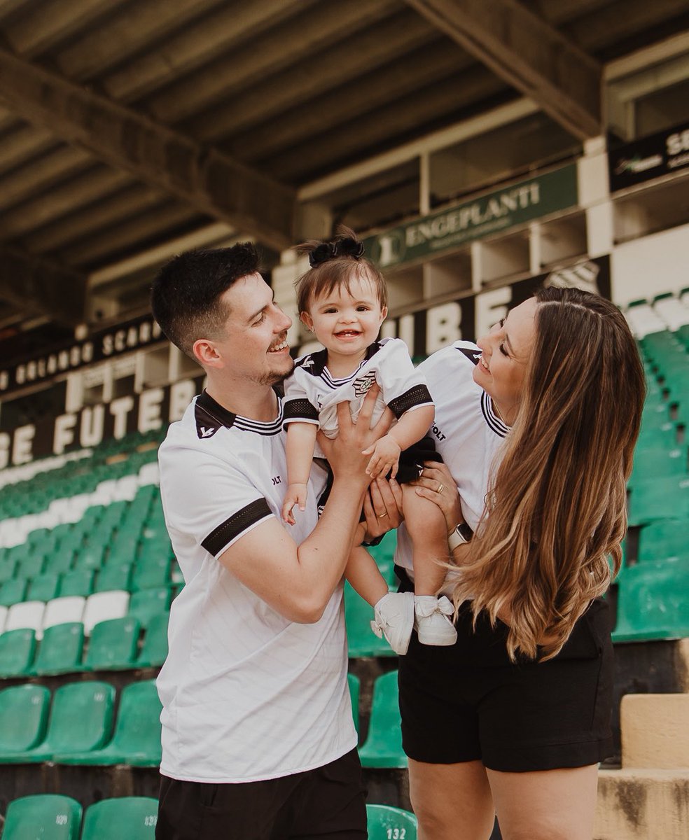 Meta concluída com sucesso 💚✅
2021 - 2024 a nossa segunda casa, sempre! 

A família alvinegra que eu sempre sonhei 🥹