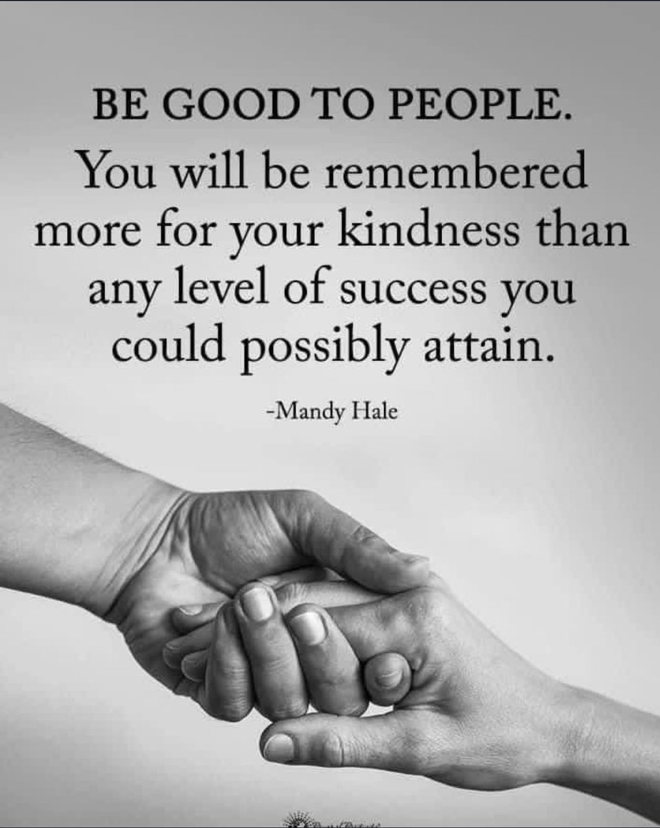 SelluJallow3's tweet photo. Kindness is a sign of humanity 🥰 https://t.co/4eeMbFRpCF