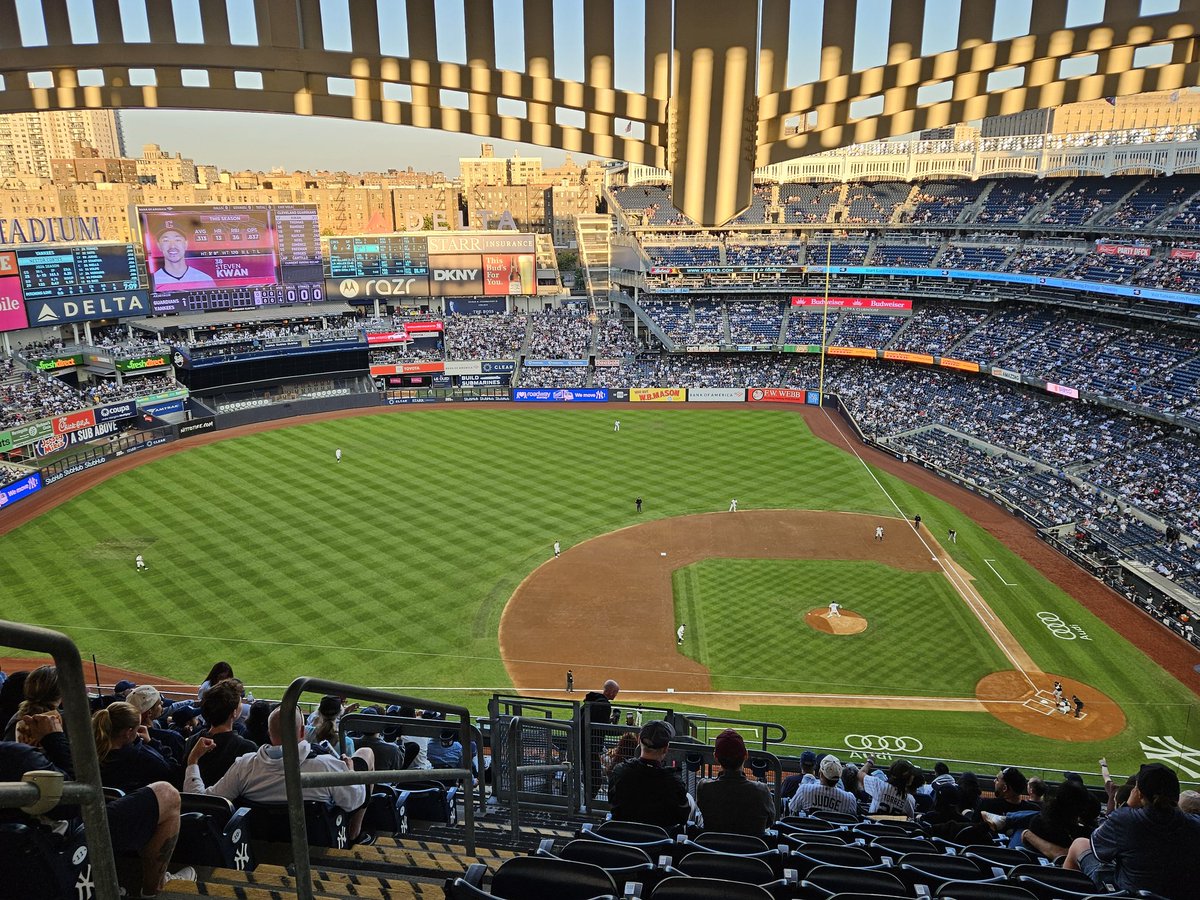 dgerig's tweet image. NYC @BeaverBaseball doubleheader today with Adley and Kwan. #GoBeavs #GoOs