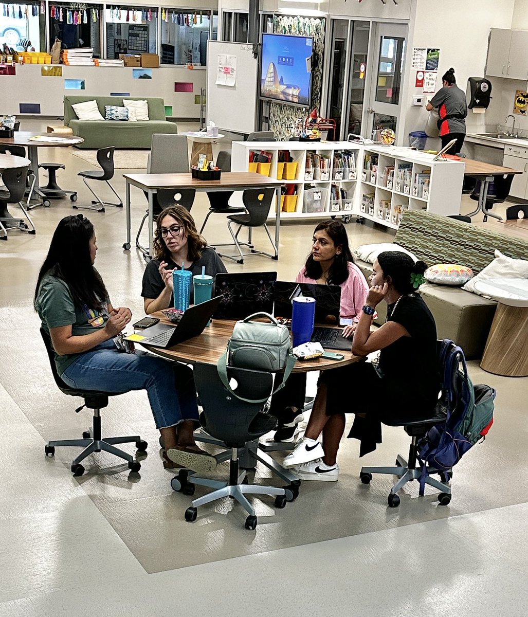 Richard J. Lee Elementary tweet media