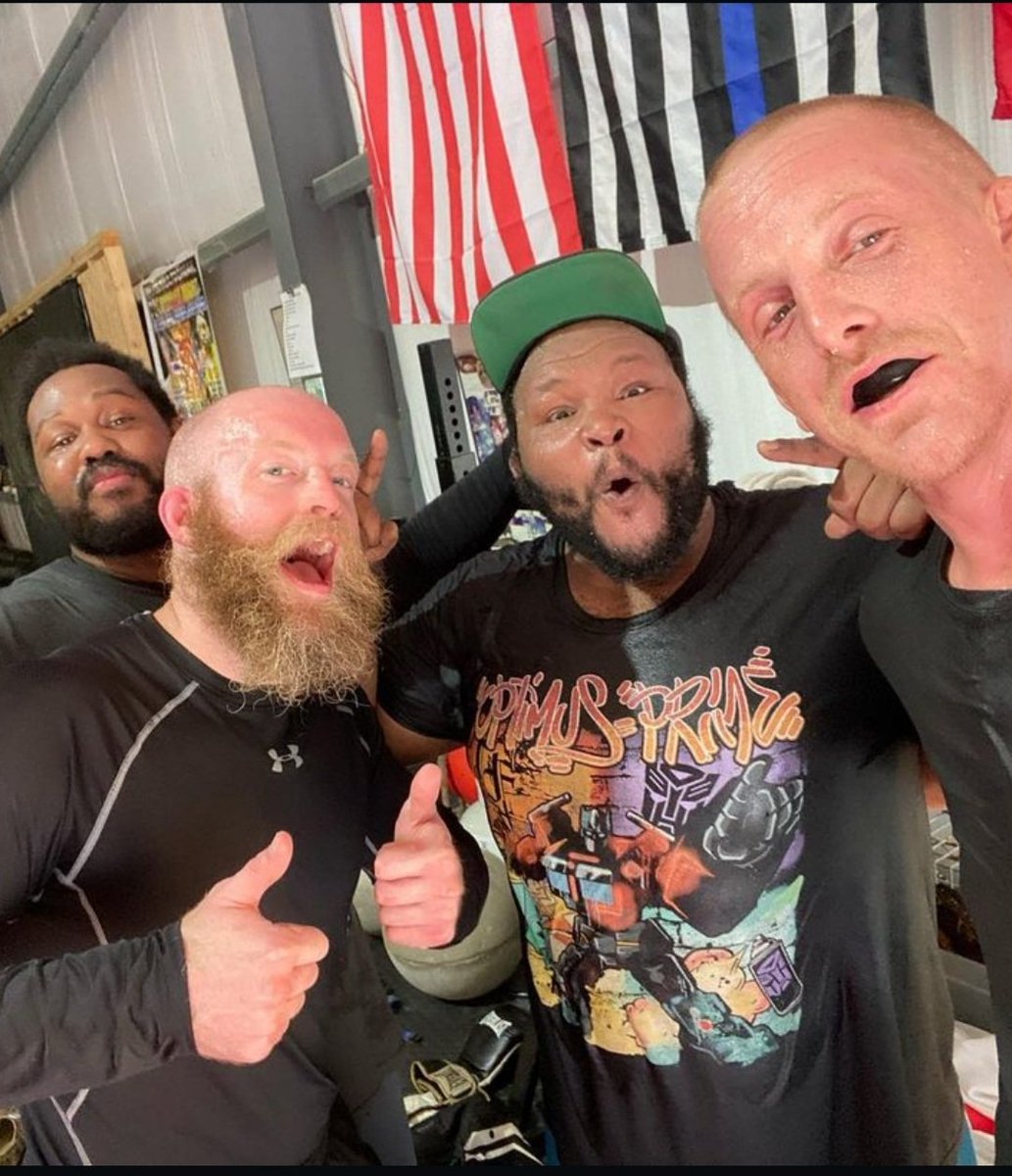 Chris “Beastboy aka Huggybear” Barnett tweet media