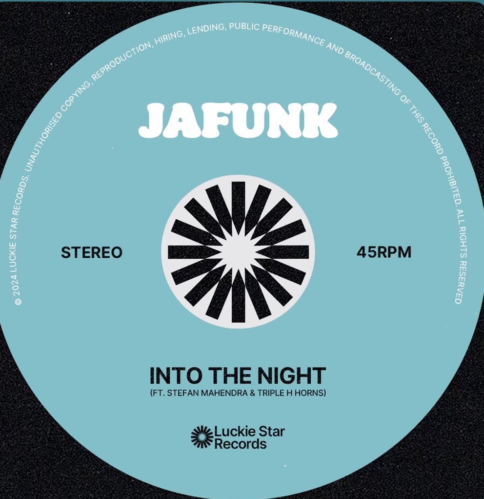 soulbrother884's tweet photo. #Jafunk
『#IntoTheNight』
https://t.co/4ubMDckPVa
本日のオススメの1曲♬✨
#BrandNewTracks https://t.co/LQFqjAmgJF