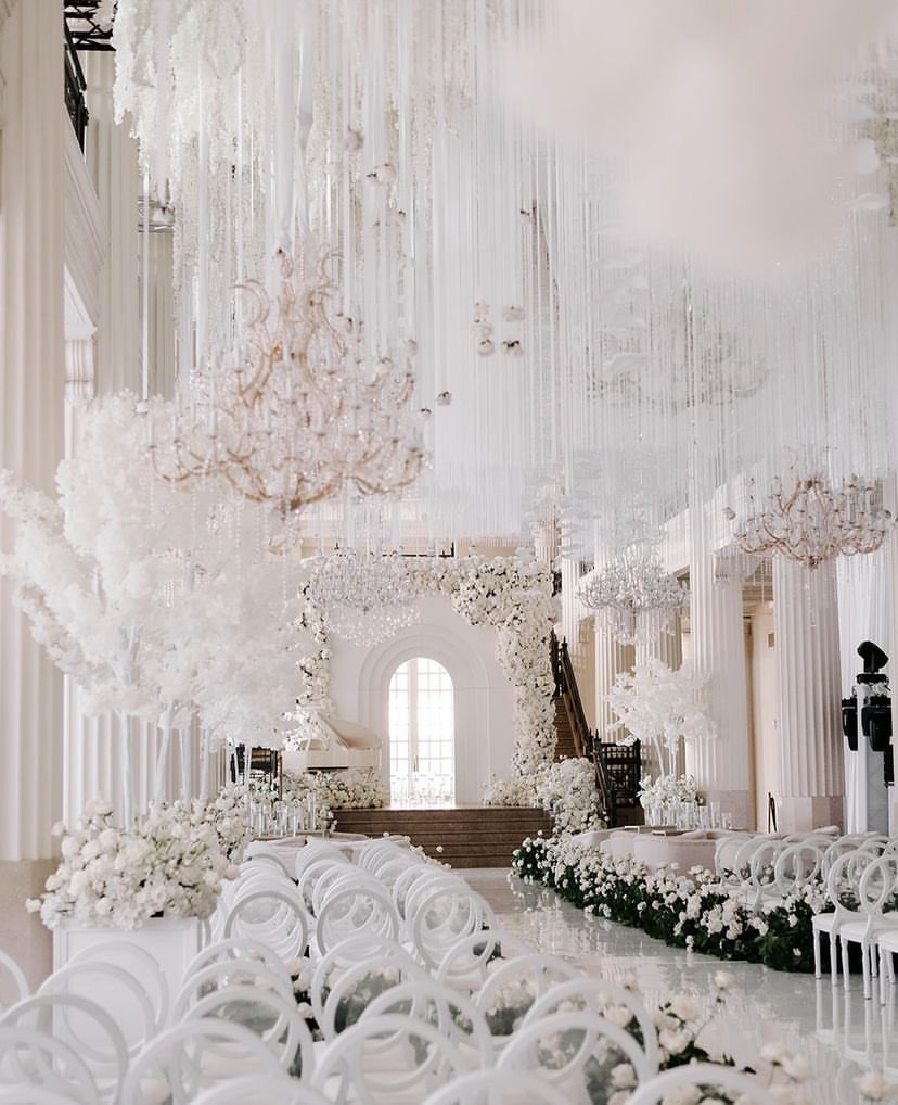 Our weddings and events epitomize grandeur and elegance, turning our client’s dream into an unforgettable experience. These celebrations are a showcase of sophistication, where no detail is too small or overlooked, and every element is crafted to perfection.