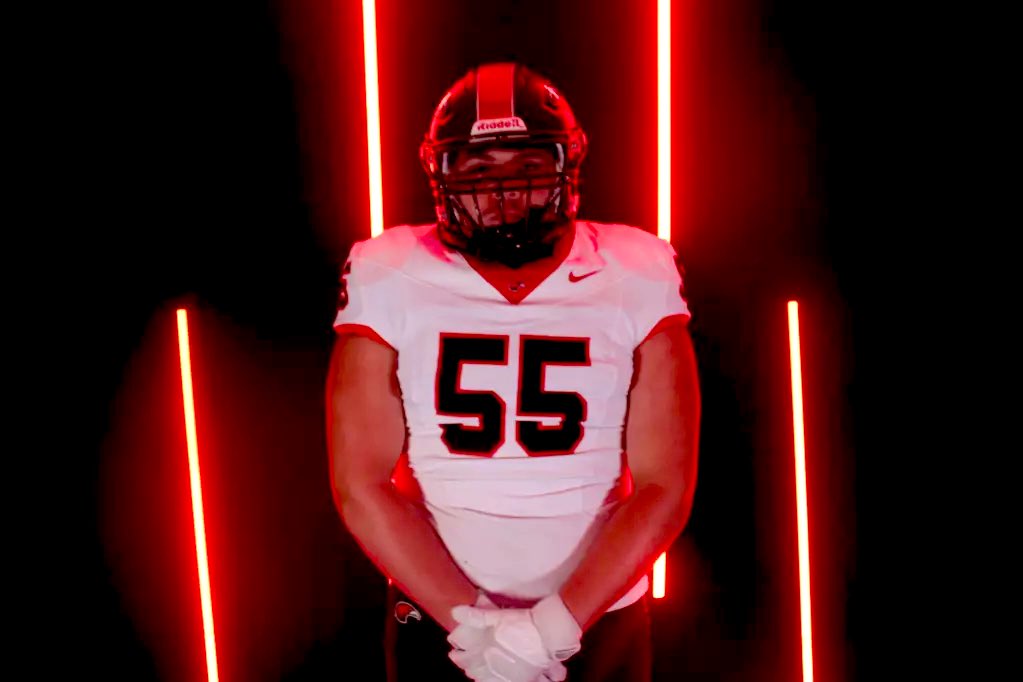 sirparks10's tweet photo. Same 55π¦@SimpsonUFball @RecruitShafter @JRRecruiting https://t.co/IBO4VbMjer
