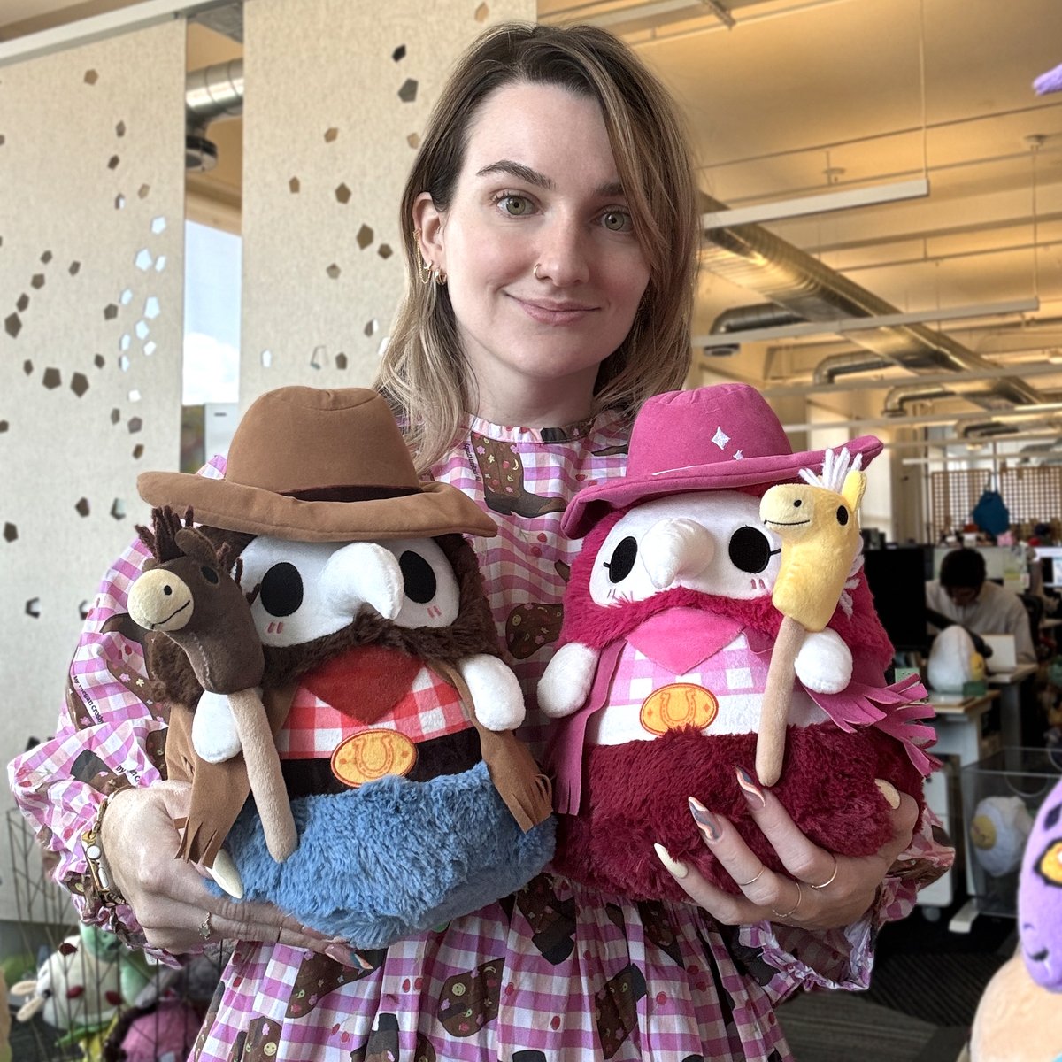 squishable's tweet photo. YEEEEEEEEEHAW! These are the rootin'-est tootin'-est Plagues in the Wild Wild West!!! The Mini Squishable Cowpoke Plague Duo is available NOW!! 🤠🤠🤠

🐴 Mini Squishable Cowpoke Duo: https://t.co/cxtSwOMozM 🐴 https://t.co/98KJ64KzhP