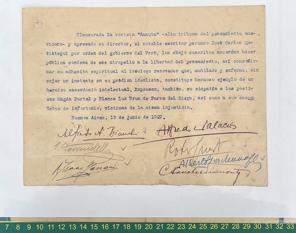archivojcm's tweet photo. 📜 Mensaje de solidaridad de escritores, periodistas y diputados socialistas argentinos ante la censura que sufrió la revista “Amauta” y la intervención de José Carlos Mariátegui, quien fue acusado por el gobierno de Augusto B. Leguía de participar en un complot comunista. https://t.co/0DpIK0490x