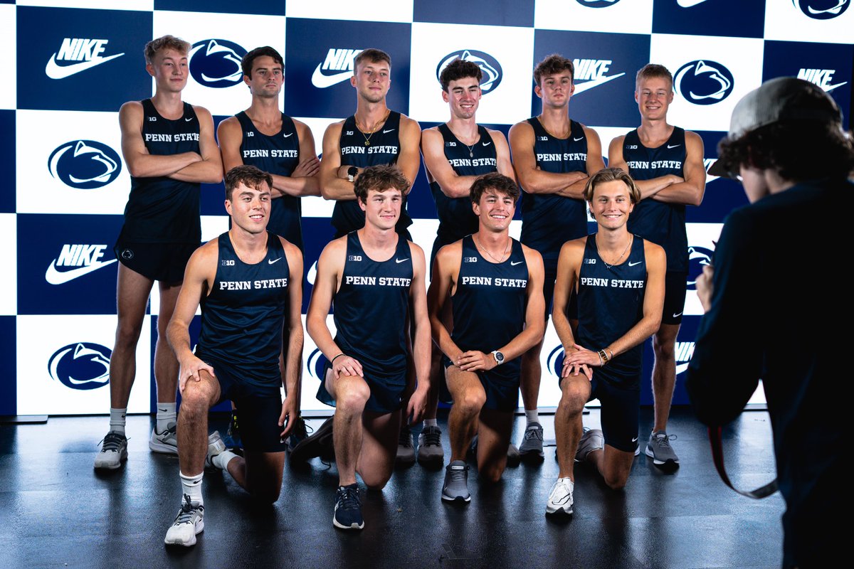 Photo day BTS with the XC squad📸

#WeAre | #PSUXC