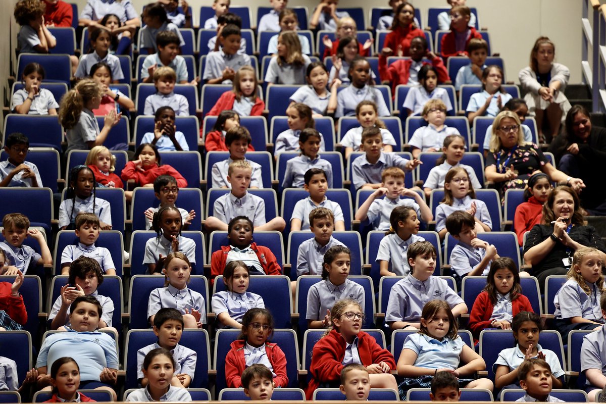 BISHouston's tweet image. What makes our school so special? Welcome to our world #globalfamily #BISHouston #primaryassembly #primaryschool