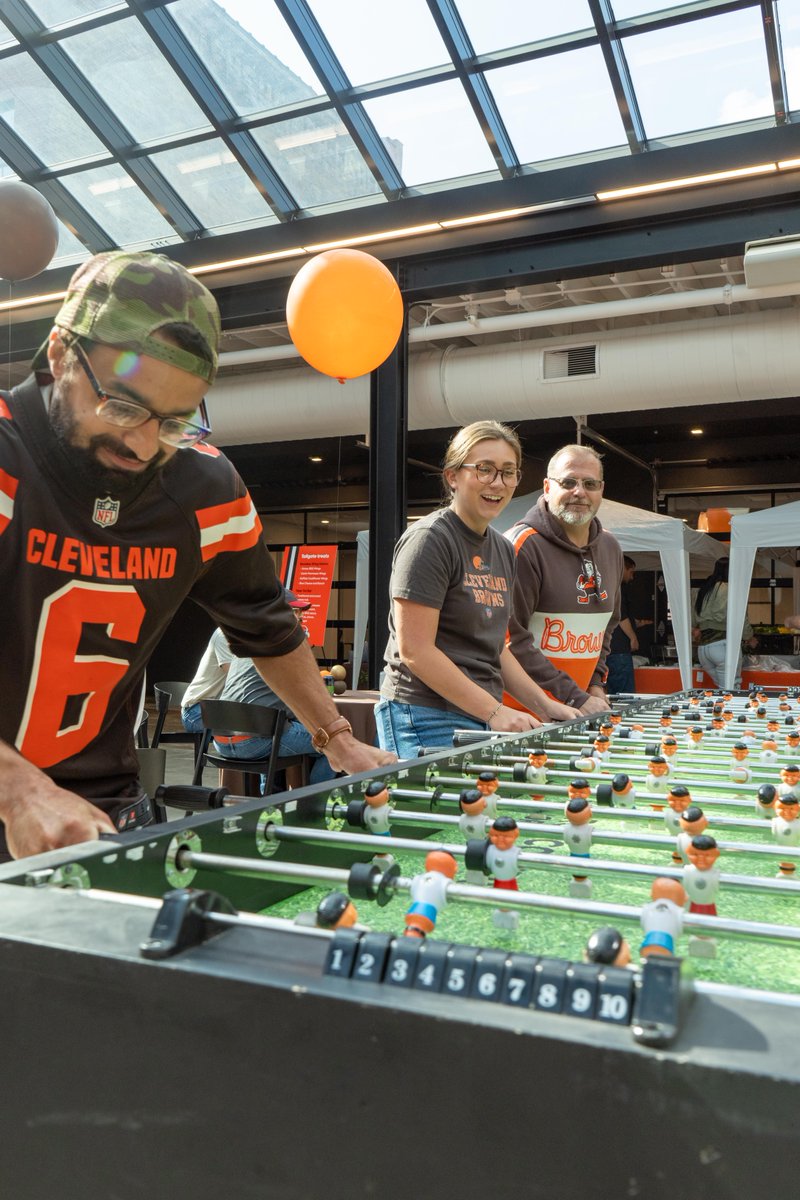 crosscountrymtg's tweet photo. We’ve got that first down feeling, and the season hasn't even begun! You ready, @Browns?
#ThisIsCCM #ClevelandBrowns #Browns #DawgPound #Cleveland #ThisisCLE https://t.co/y1WdyVrd87