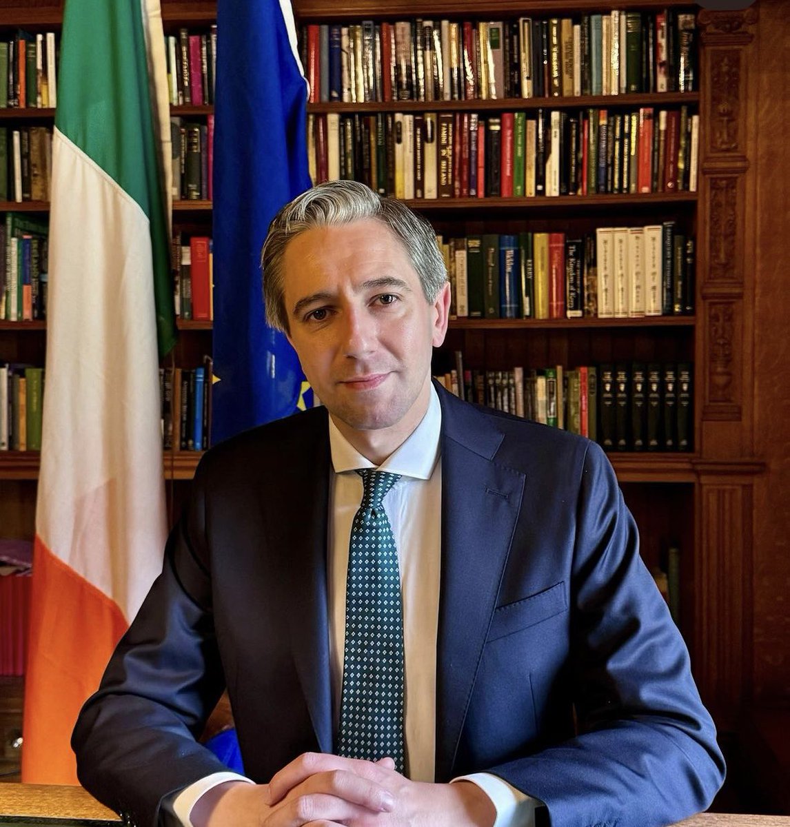 sahouraxo's tweet photo. BREAKING:

The Prime Ministers of Ireland, Spain, and Slovenia are urging a review of the EU-Israel Association Agreement in response to the ongoing genocide in Gaza.

“This is a war on children. The actions of Israel are utterly disproportionate.”

—Irish PM, Simon Harris

🇮🇪🇵🇸 https://t.co/JCZaoG4PKU