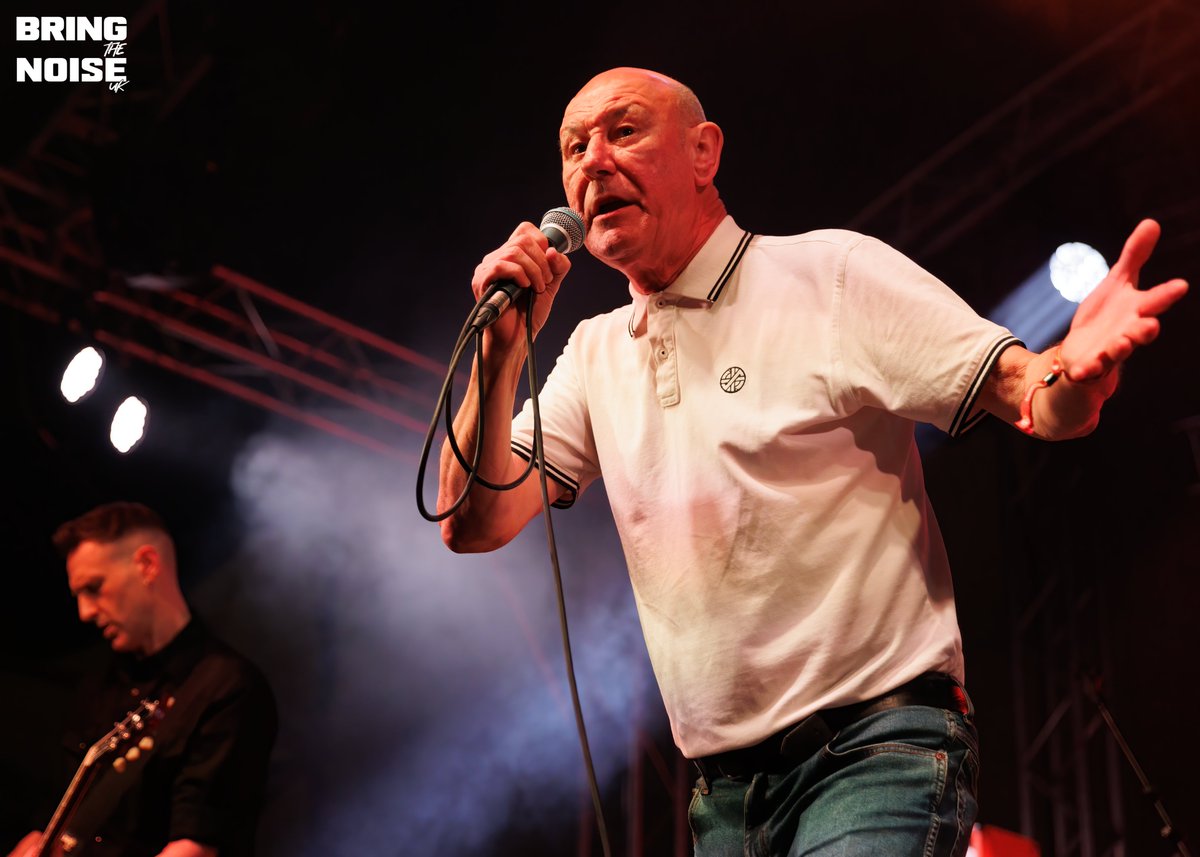 Bring The Noise UK (@bringthenoiseuk) on Twitter photo FESTIVAL REVIEW: <a href="/RebellionFest/">Team Rebellion</a> 2024 ft. @TheMeffs, <a href="/StrungOut/">Strung Out</a>, <a href="/RiskeeRidicule/">Riskee & The Ridicule</a>, <a href="/BarPreachers/">BarStoolPreachers</a>, <a href="/steveigs/">Steve Ignorant</a>, <a href="/CockSparrerUK/">Cock Sparrer</a>, <a href="/MerylStreek/">Meryl Streek</a>, <a href="/RealConflict/">CONFLICT</a> and more! bringthenoiseuk.com/202408/reviews⦠FESTIVAL REVIEW: <a href="/RebellionFest/">Team Rebellion</a> 2024 ft. @TheMeffs, <a href="/StrungOut/">Strung Out</a>, <a href="/RiskeeRidicule/">Riskee & The Ridicule</a>, <a href="/BarPreachers/">BarStoolPreachers</a>, <a href="/steveigs/">Steve Ignorant</a>, <a href="/CockSparrerUK/">Cock Sparrer</a>, <a href="/MerylStreek/">Meryl Streek</a>, <a href="/RealConflict/">CONFLICT</a> and more! bringthenoiseuk.com/202408/reviewsā¦