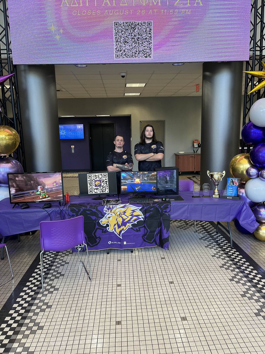 What a great first day at UNA! We are so happy to be back and able to participate in the #LuckyDip this morning! Come check us out at the GUC, where we have an interest table and tryout info set up until 1PM for the rest of the week!

#RoarLions🦁 | #UNAEsports | #FirstDayUNA