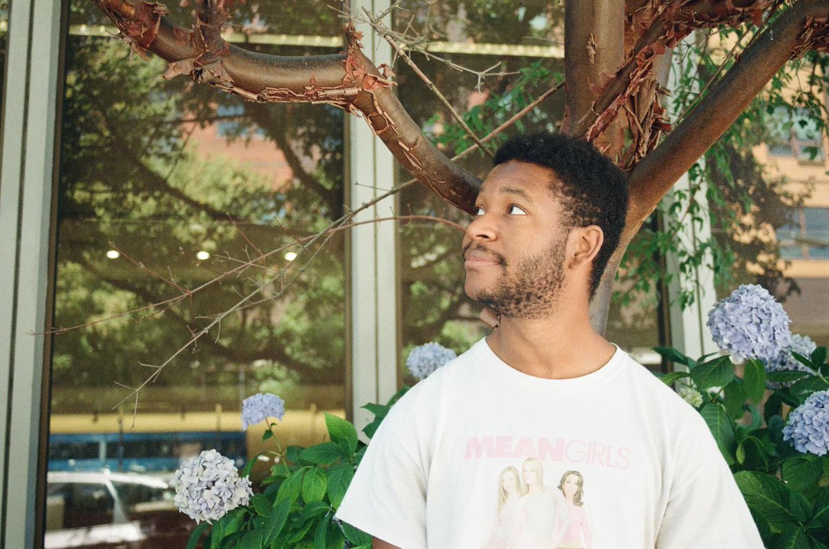 movinginslowfl's tweet photo. Summer 2024 
📸: Jaki Yi
📸: @younginhumans https://t.co/oqr932hrq2