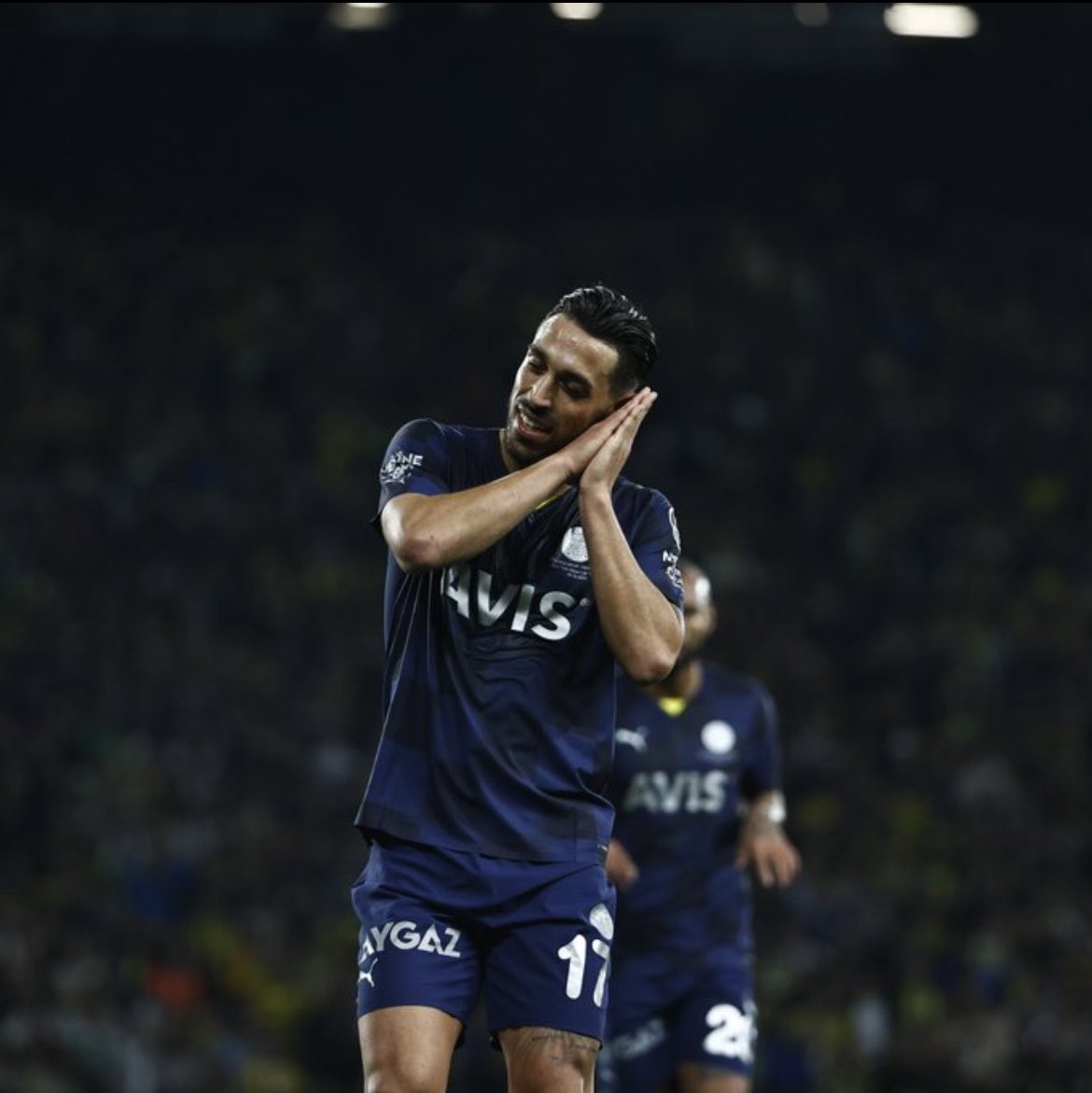 İyi geceler pisicik <a href="/MauroIcardi/">MauroIcardi</a> 😴