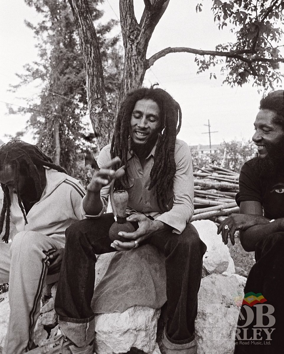 bobmarley's tweet image. “The thing about smoking herb is dat plenty people can think same way. Dat is why Babylon don’t want people to smoke. The more people smoke herb, the more Babylon fall.” #bobmarley

📷 by #AdrianBoot
©️ Fifty-Sic Hope Road Music Ltd.