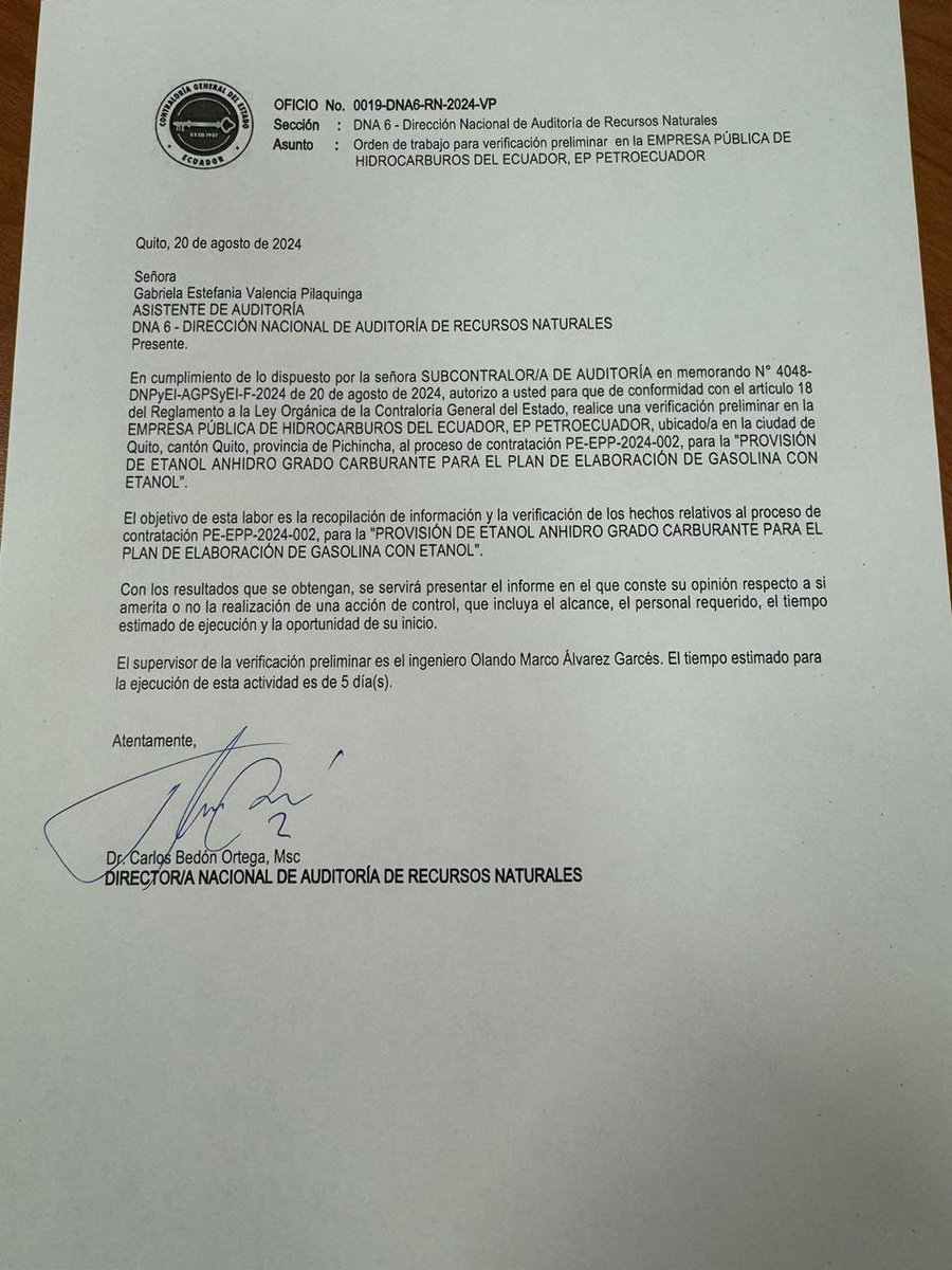 LlamingoE's tweet photo. ¡AGUANTA QUE LA @ContraloriaECU SE PUSO LAS PILAS!
#URGENTE
Entorno al caso #CODANA, que beneficiaría a una empresa de la tía del presi @DanielNoboaOk, la Contraloría de @XMauricioTorres, solicita una “verificación preliminar en @EPPetroecuador”, para verificar el cumplimiento de todo el proceso de contratación.