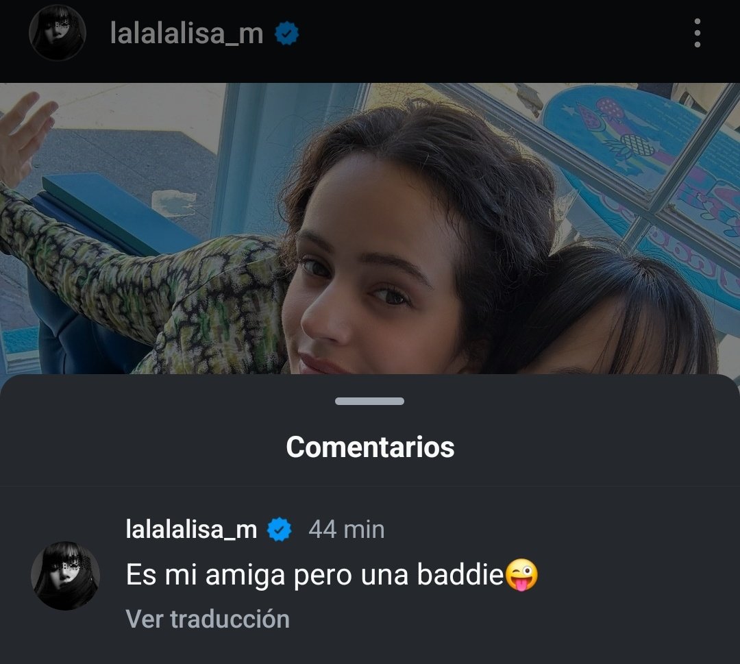 Rosiesmilecute's tweet photo. Desde que salio New woman Lisa no deja de hablar en español , Rosalia prácticamente le dijo:No ningun afternoon ni ningún hello aquí tu hablas español https://t.co/8bgm86QDCa