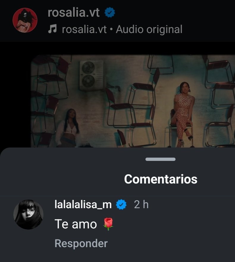 Rosiesmilecute's tweet photo. Desde que salio New woman Lisa no deja de hablar en español , Rosalia prácticamente le dijo:No ningun afternoon ni ningún hello aquí tu hablas español https://t.co/8bgm86QDCa