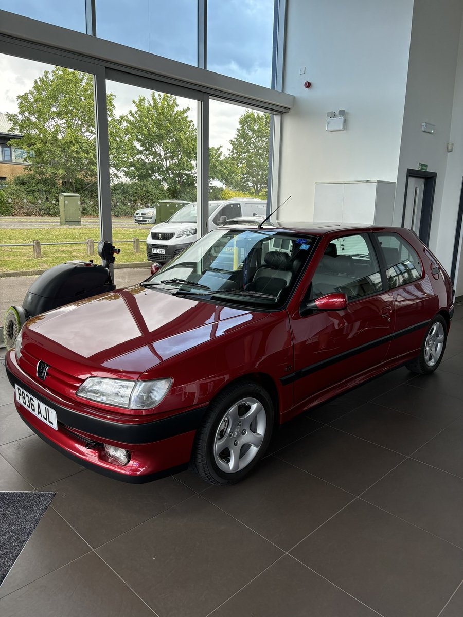 Mrwaterbiscuit's tweet image. Welcome back #WednesdayWant…