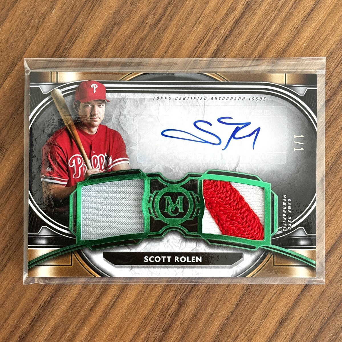 Topps tweet media