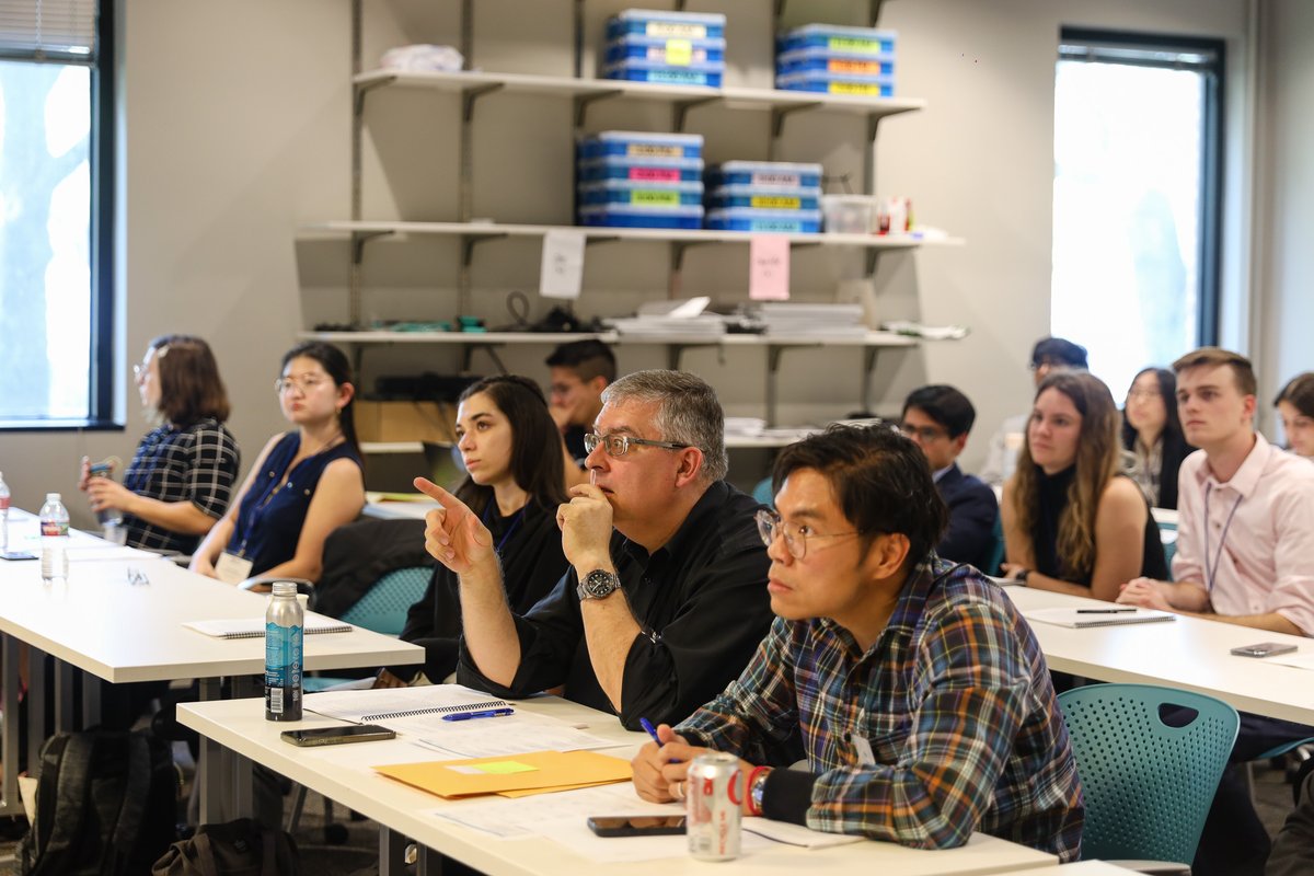 GCURSatRice's tweet photo. You know what's very demure, very mindful? Coming to our informative GCURS session to ask all your questions! Join us on Monday, August 26, from 12:00 PM to 1:00 PM CT for a webinar hosted by Carly Graverson, a current grad student &amp; GCURS alum. Register: https://t.co/iOAoUhl9U4 https://t.co/ec2Y3TNN6j