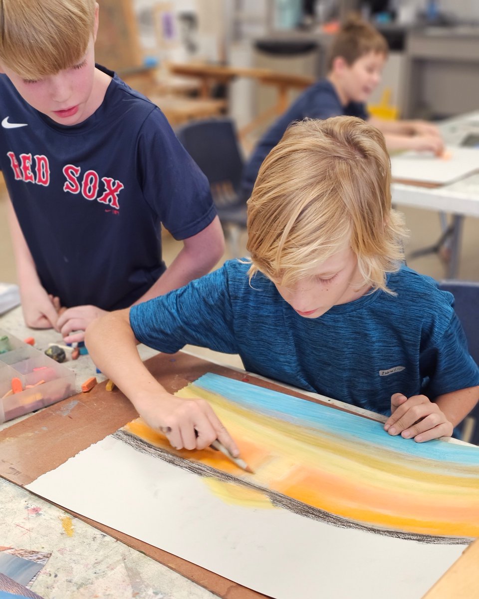 TheCraftGuild's tweet photo. We love seeing the raw talent come out of these youngsters at summer camp. So much creativity inspiring everyone in The Guild!!☺️✨
#CraftGuildofDallas https://t.co/1L45QdPcdE