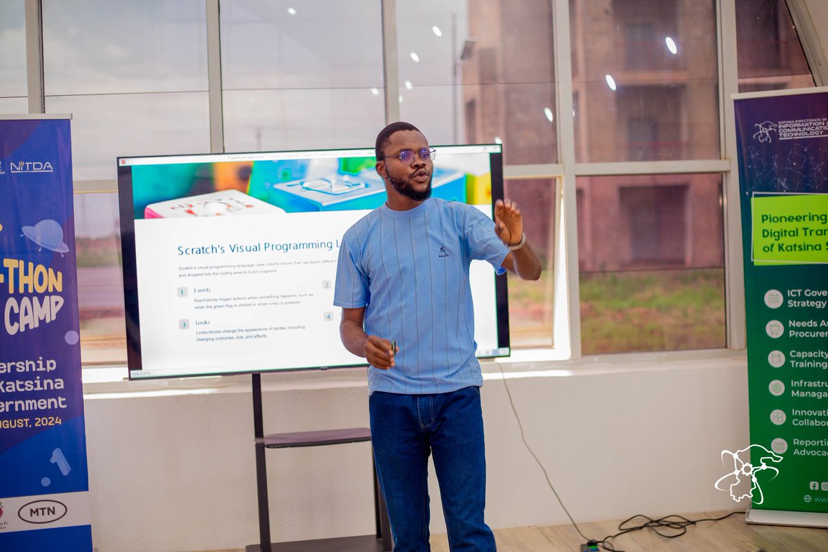 devkaahl's tweet photo. Because we care about the future, we are committed to building the next generation of #builders at the Holiday #Buildathon #Katsina
@bosuntijani @9aufal @malam_Umer @katdict https://t.co/xGaCMeGwQK