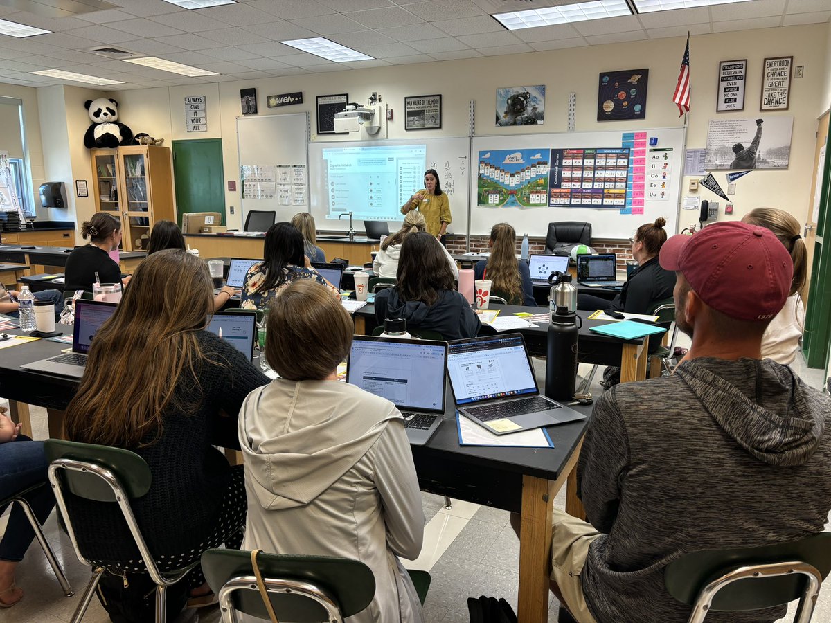 KBESReading's tweet photo. Our K-2 teachers had a great training today and are ready to jump into structured literacy this year! @ReadingHorizons https://t.co/ZNuyk8cfUH