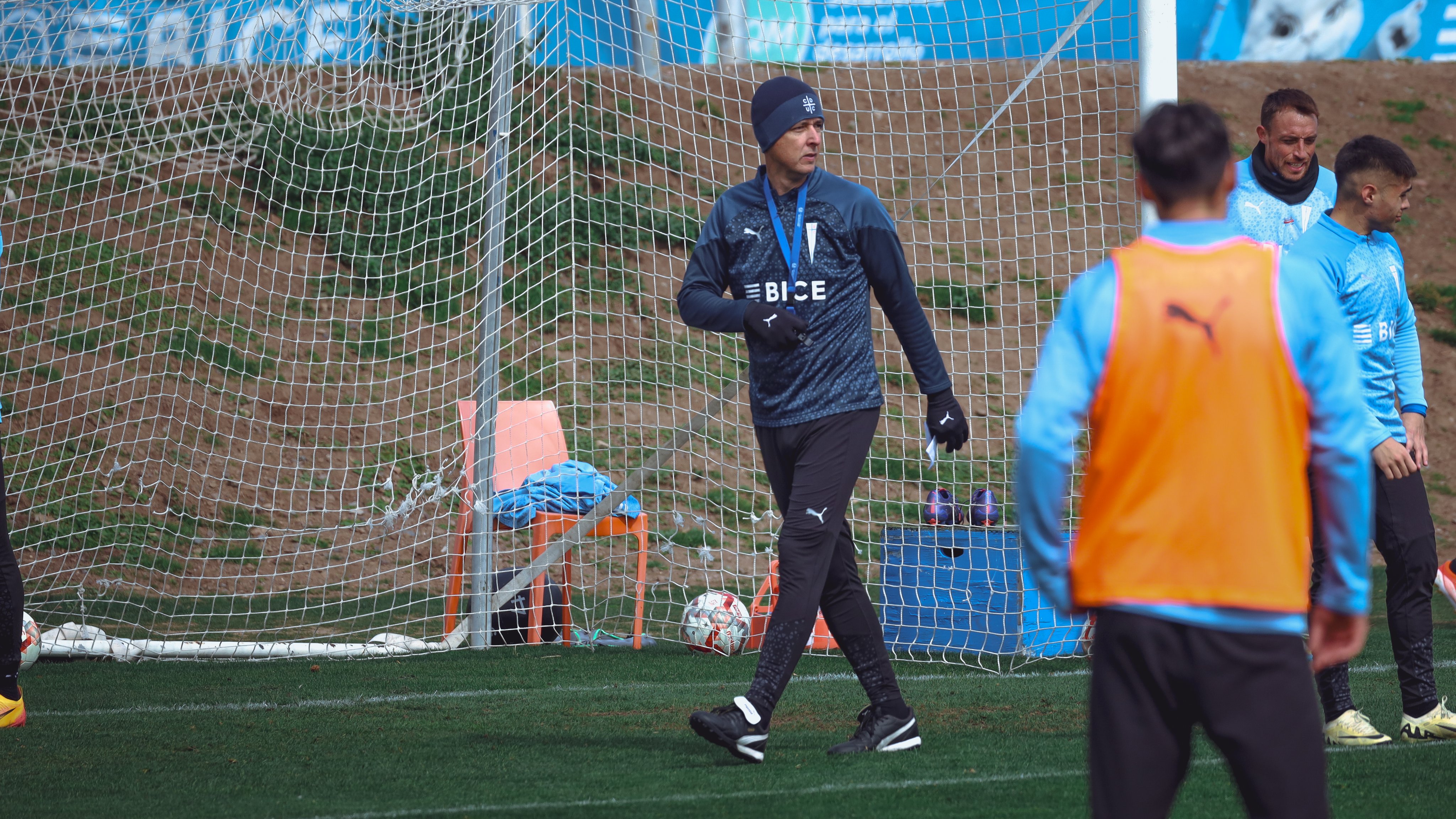 La Universidad Católica buscará la victoria y el récord goleador ante Cobresal.