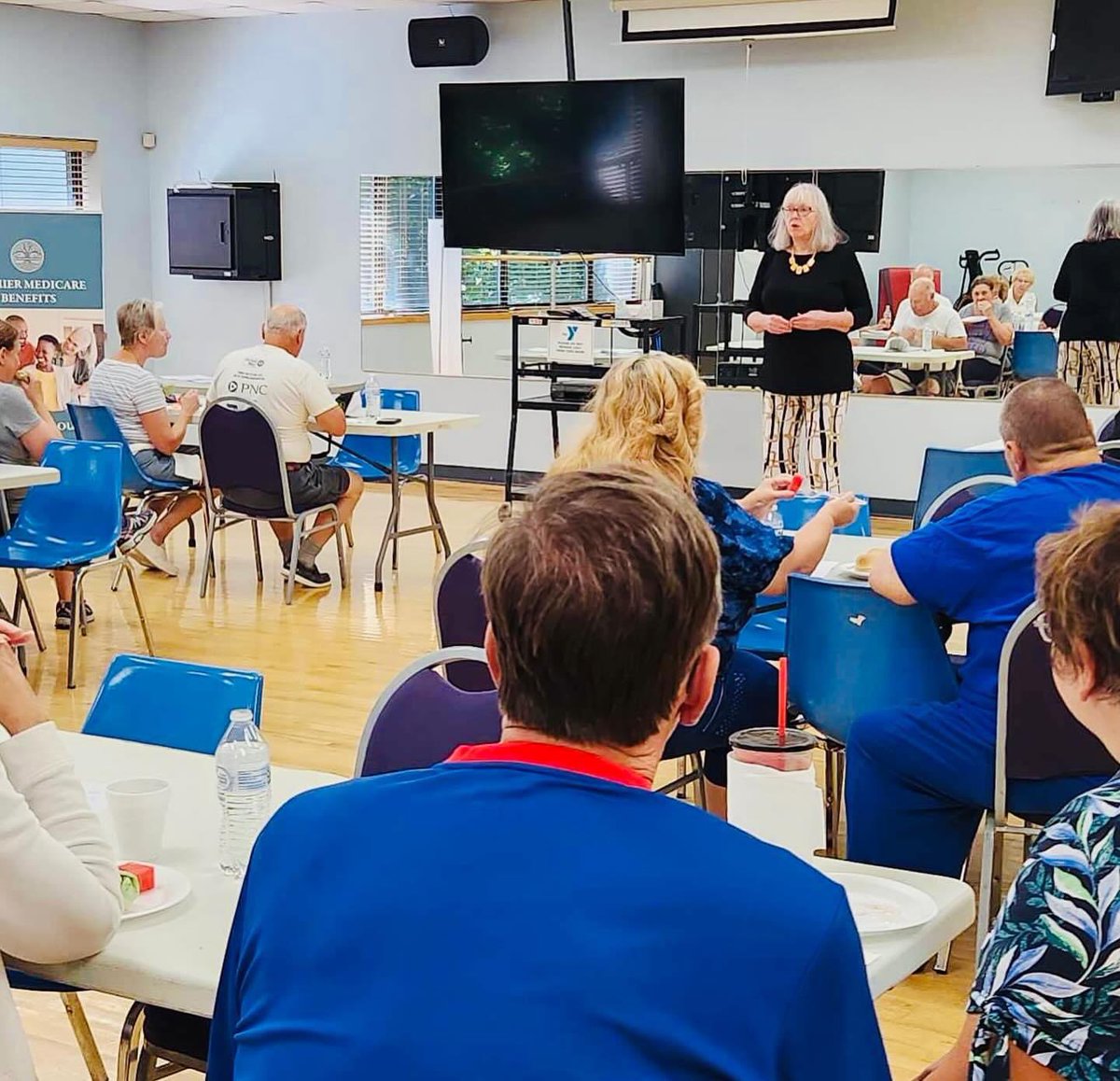 ILValleyYMCA's tweet photo. We had a great day for our #YMCA Senior Lunch & Learn! Thank you to PMB Senior Services for the information and lunch.🥰
NEXT DATE: September 24th | 11am-12pm
Guest Speaker: Beth Wallace from Wallace Center for Hearing
#seniorgroup #lunchdate #ForABetterUs https://t.co/zC4brlstrV