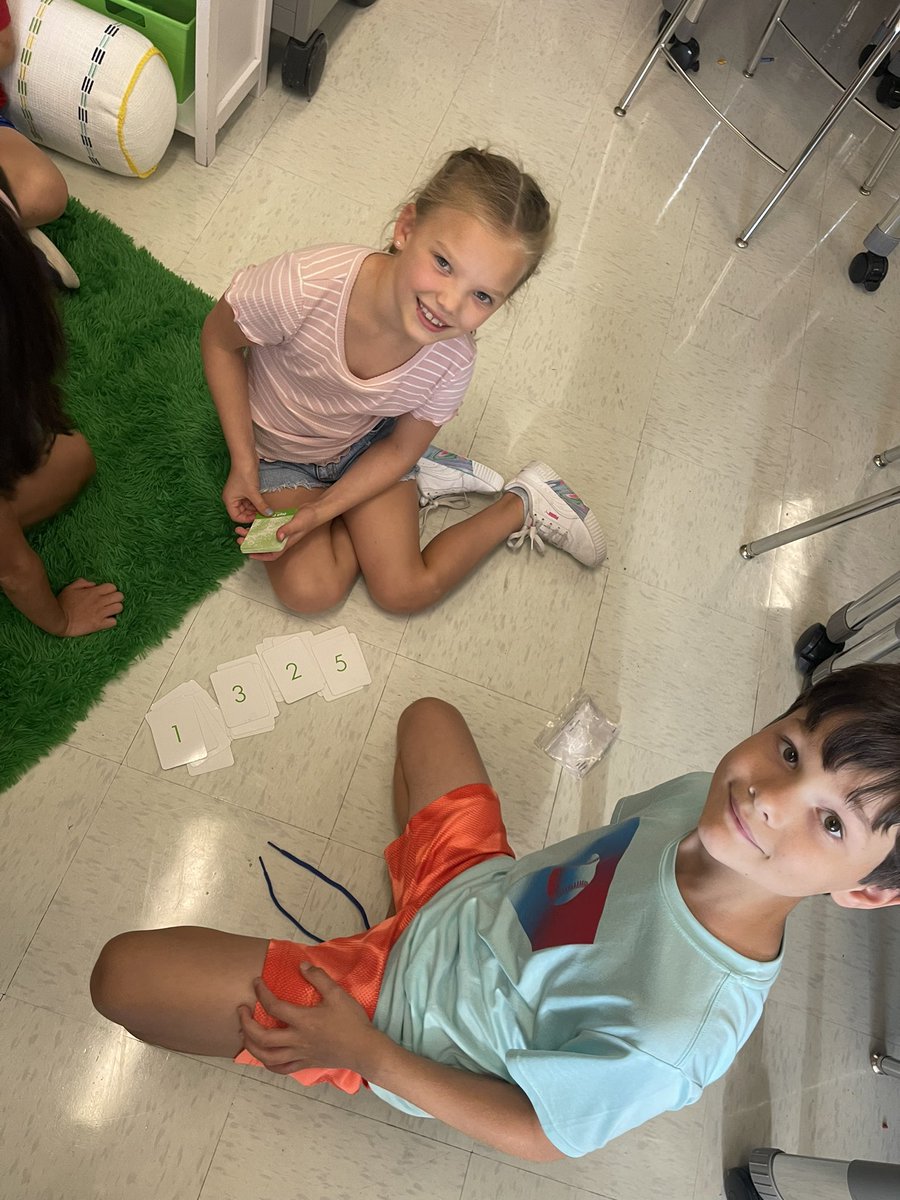 Ms. Hite tweet media