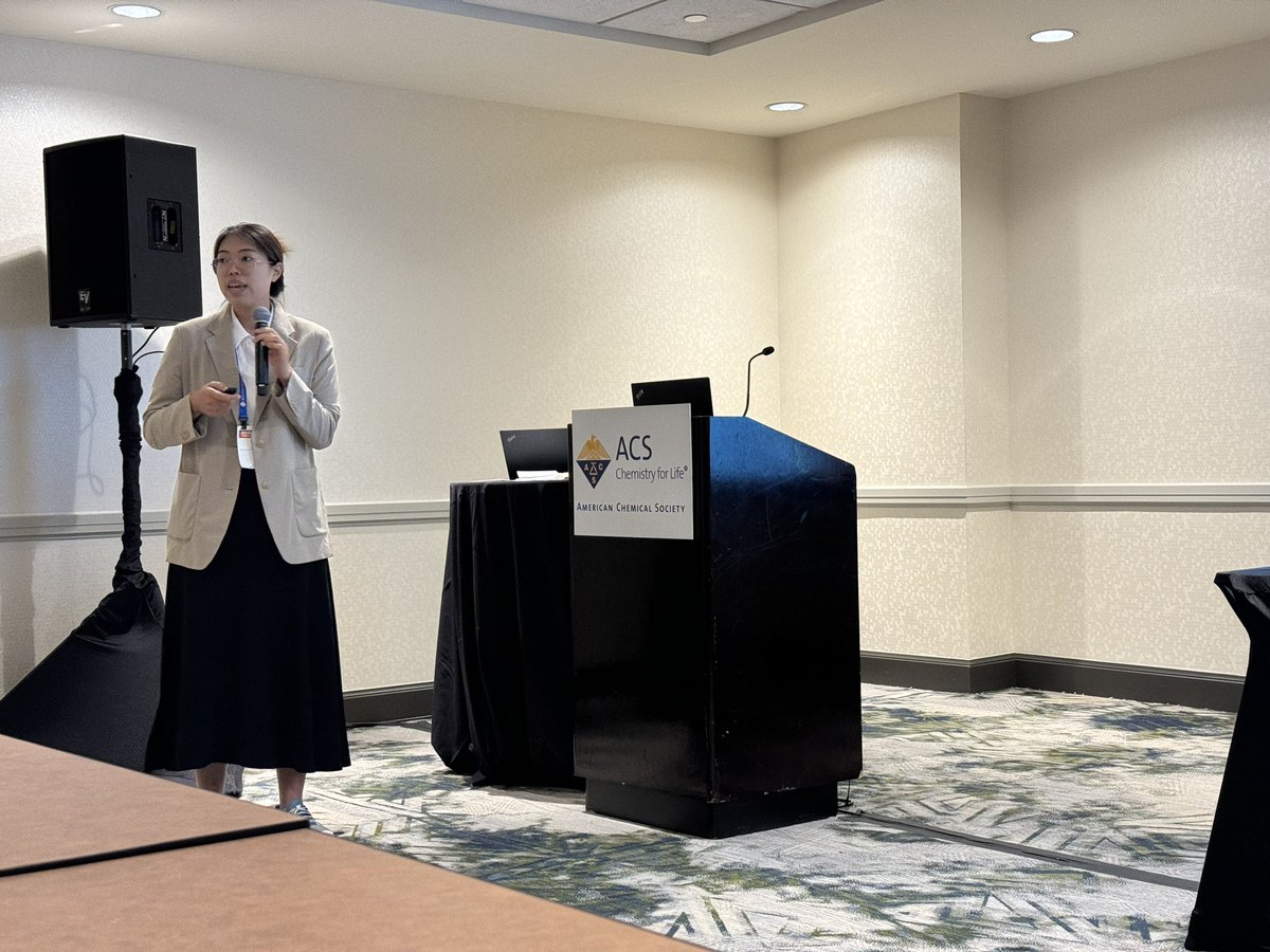 Lei Fang TAMU (@thefanggroup) on Twitter photo A raising star in this field, <a href="/WenhuiNiu/">Wenhui Niu</a>, is introducing her work on graphene nanoribbons in the ladder polymer symposium. A raising star in this field, <a href="/WenhuiNiu/">Wenhui Niu</a>, is introducing her work on graphene nanoribbons in the ladder polymer symposium.