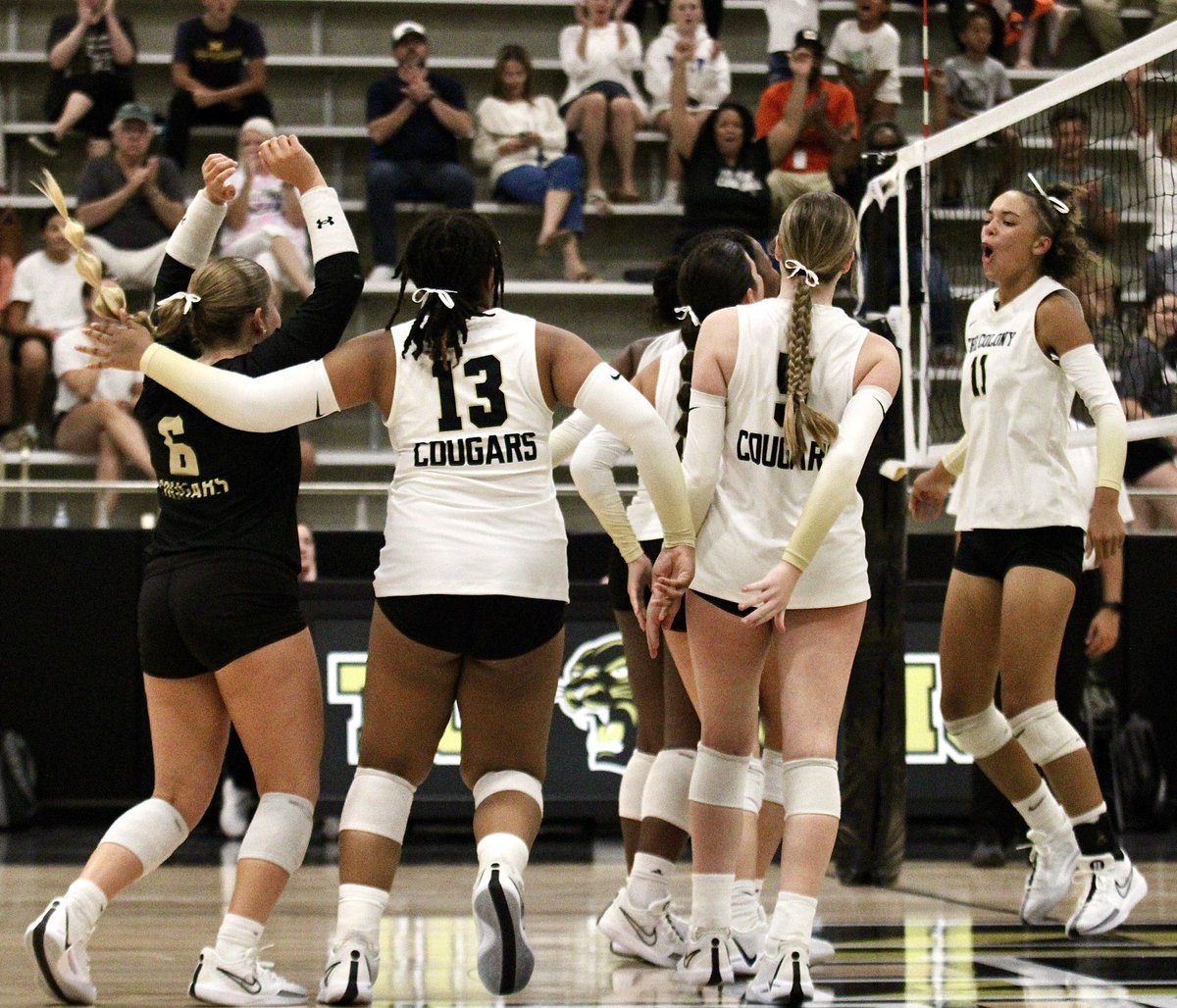 Last night, Lady Cougar Volleyball debuted at The Colony High School’s new Multipurpose Athletic Facility with a straight-sweep victory over Lake Dallas.