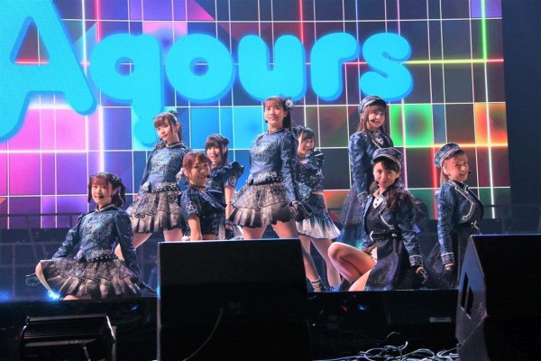 L0VEAQOURS's tweet photo. I wasn't going to interact with this but it's an opportunity to talk about aqours so idc https://t.co/QPUG0MOzFo