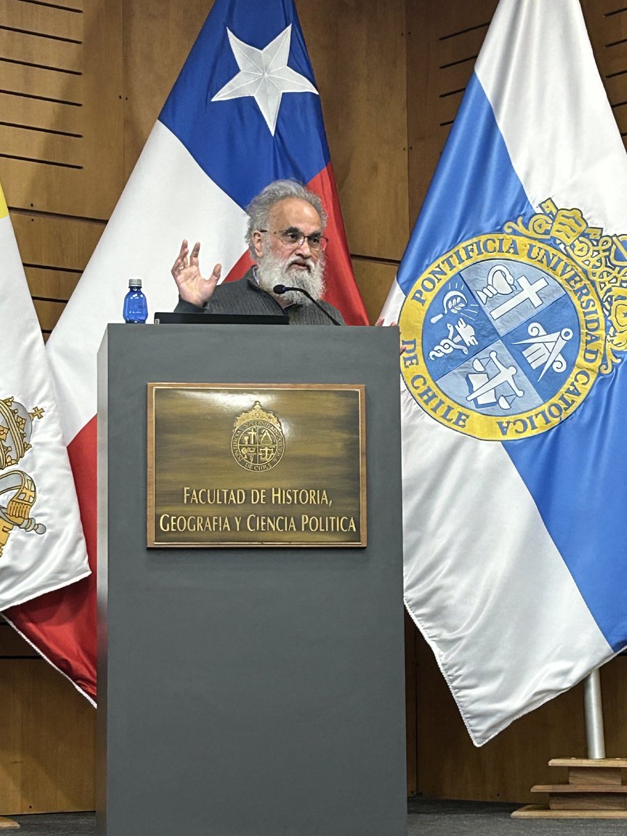 Valeria Palanza (@vpalanza) on Twitter photo Sanjay Subrahmanyam / Cátedra Puerto de Ideas - UC, en el auditorio de la Facultad de Historia, Geografía y Ciencia Política <a href="/HGCP_UC/">Facultad Historia, Geografía y Ciencia Política UC</a> <a href="/ucatolica/">Universidad Católica</a> Sanjay Subrahmanyam / Cátedra Puerto de Ideas - UC, en el auditorio de la Facultad de Historia, Geografía y Ciencia Política <a href="/HGCP_UC/">Facultad Historia, Geografía y Ciencia Política UC</a> <a href="/ucatolica/">Universidad Católica</a>