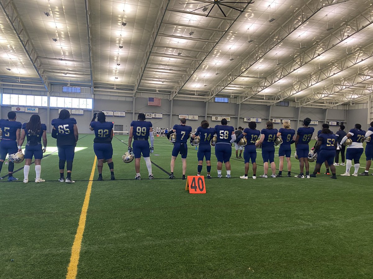 TheD_Zone's tweet photo. Here at the Legacy Center for the debut of LEAD Prep Academy

HH Prep Post Grad Football Team (Ohio) vs. LEAD Prep Academy 
 
@HowardHuskies1 @LEADPrepAcad https://t.co/QqKhAOTWFu