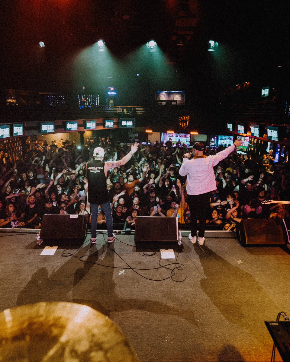 Hance Alligood (@hance_) on Twitter photo Iāve gone thru hell and back to prove myself, and put your words to shame.
š· <a href="/BerkshireAaron/">aaron berkshire</a> Iāve gone thru hell and back to prove myself, and put your words to shame.
š· <a href="/BerkshireAaron/">aaron berkshire</a>