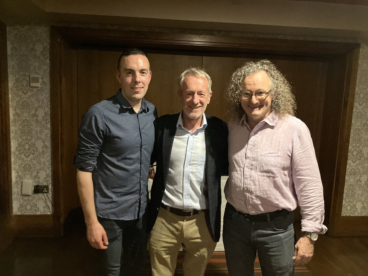 SeanKellyMEP's tweet photo. I’ve been attending #MastersofTradition Festival in #Bantry for 15yrs. Fantastic again tonight with Martin Hayes & Brian Donnellan , the Tony Kelly & Shane O Donnellof Traditional Music, with Mick McAuley, Kilkenny & Suzanne Leahy, Limerick. Genius’s all! https://t.co/55LS1MZGmE